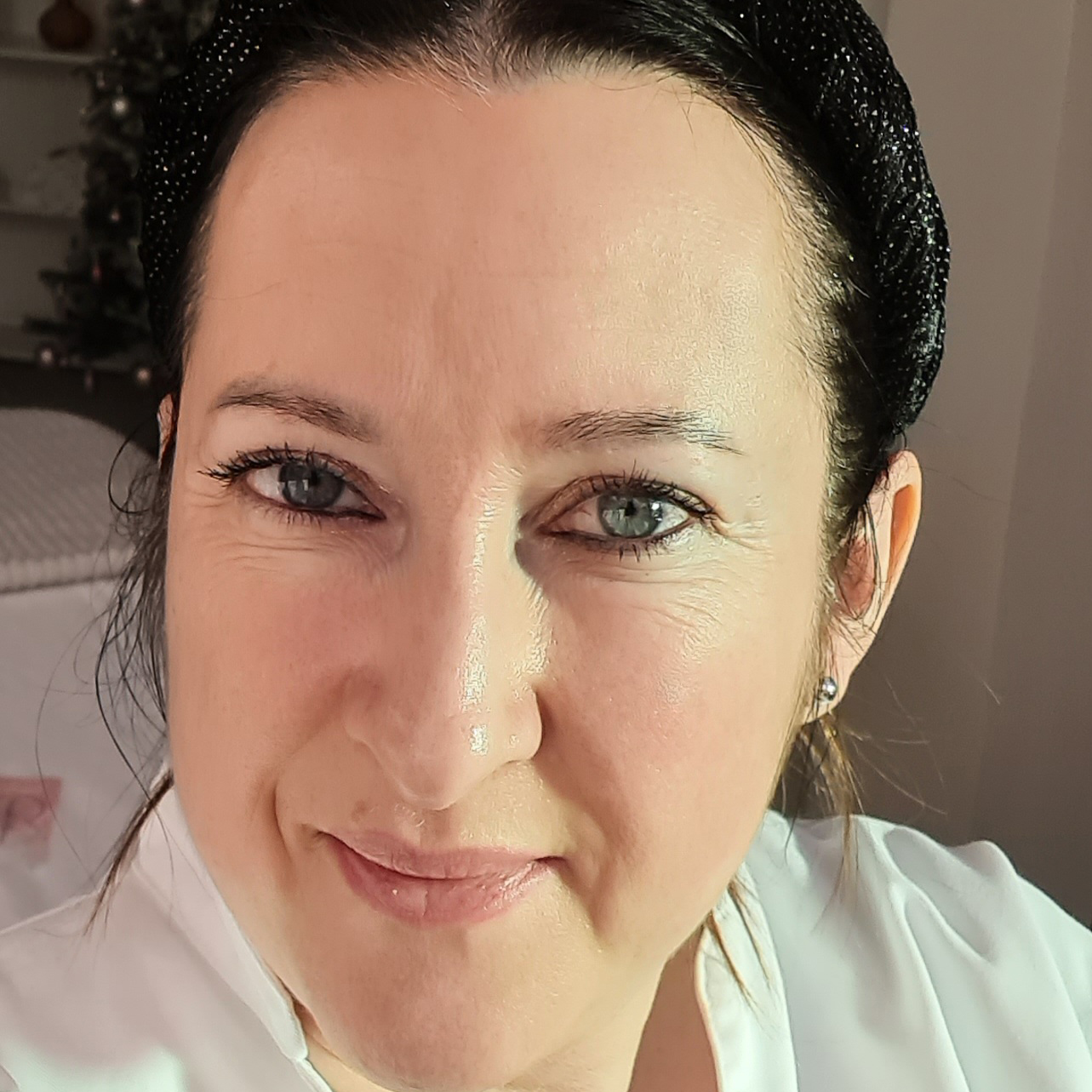 Portrait von Katerina, Kosmetikerin bei Zauberhaft Kosmetik