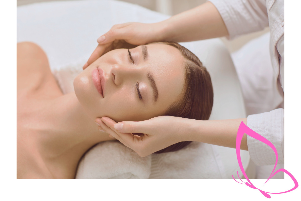 Entspannende Massagebehandlung bei Zauberhaft Kosmetik für Gesicht, Kopf und Dekolleté