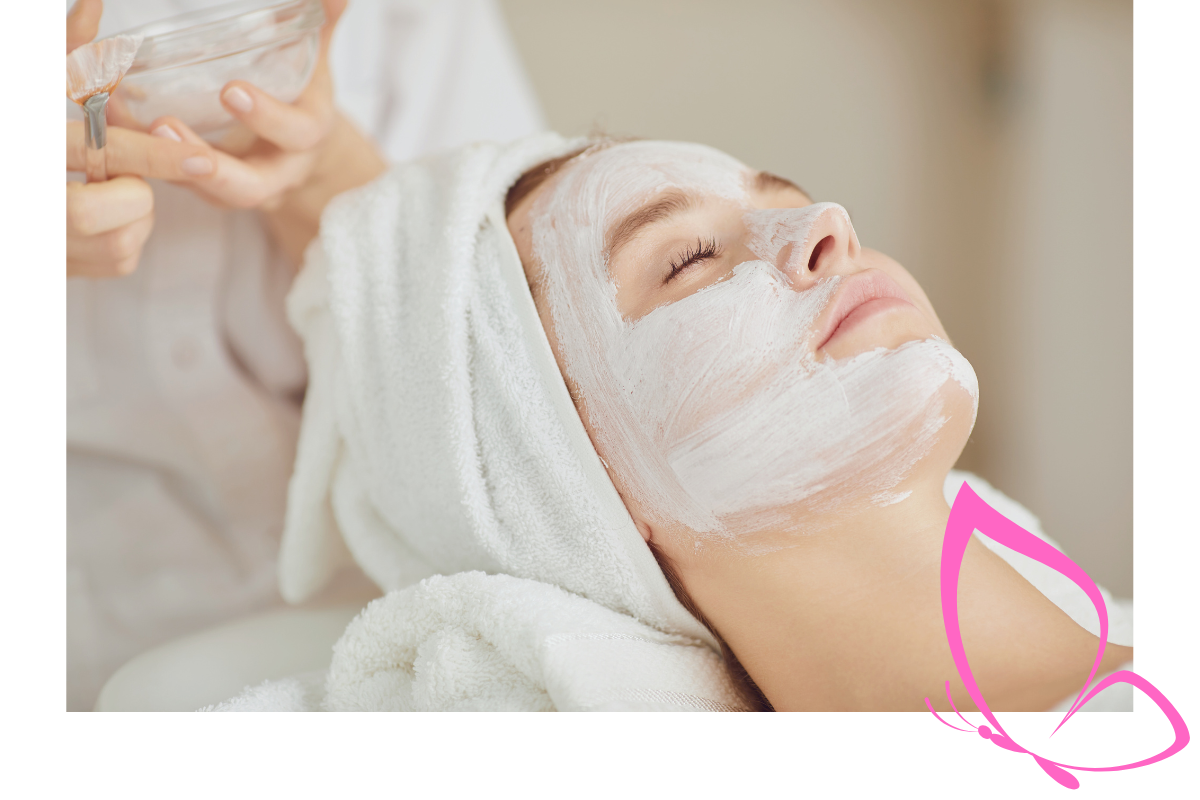 Zauberhafte Auszeit – Gesichtsmassage und Wellnessbehandlung im Kosmetikstudio